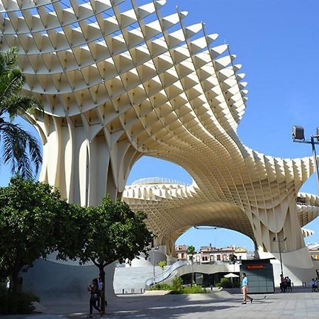 Piso Sevilla Gelves ภายนอก รูปภาพ
