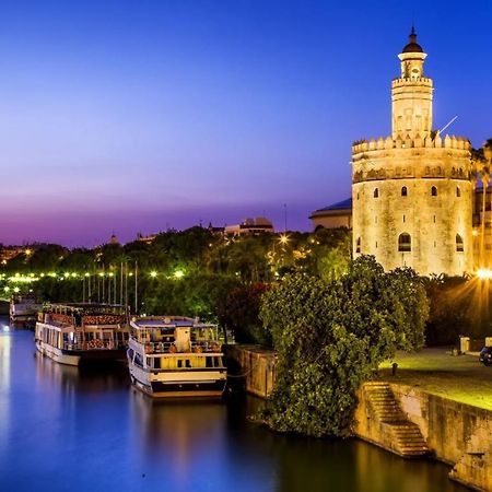 Piso Sevilla Gelves ภายนอก รูปภาพ